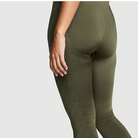 New Victoria’s Secret jumpsuit - Picture 15 of 16